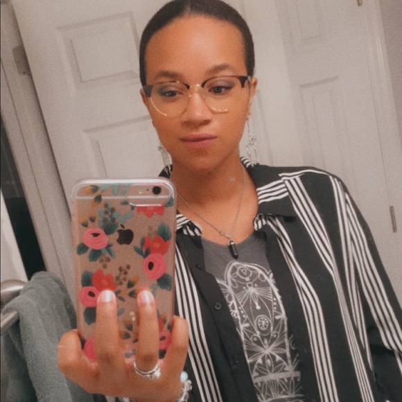 Meet your Posher, Rue - Picture 6 of 8